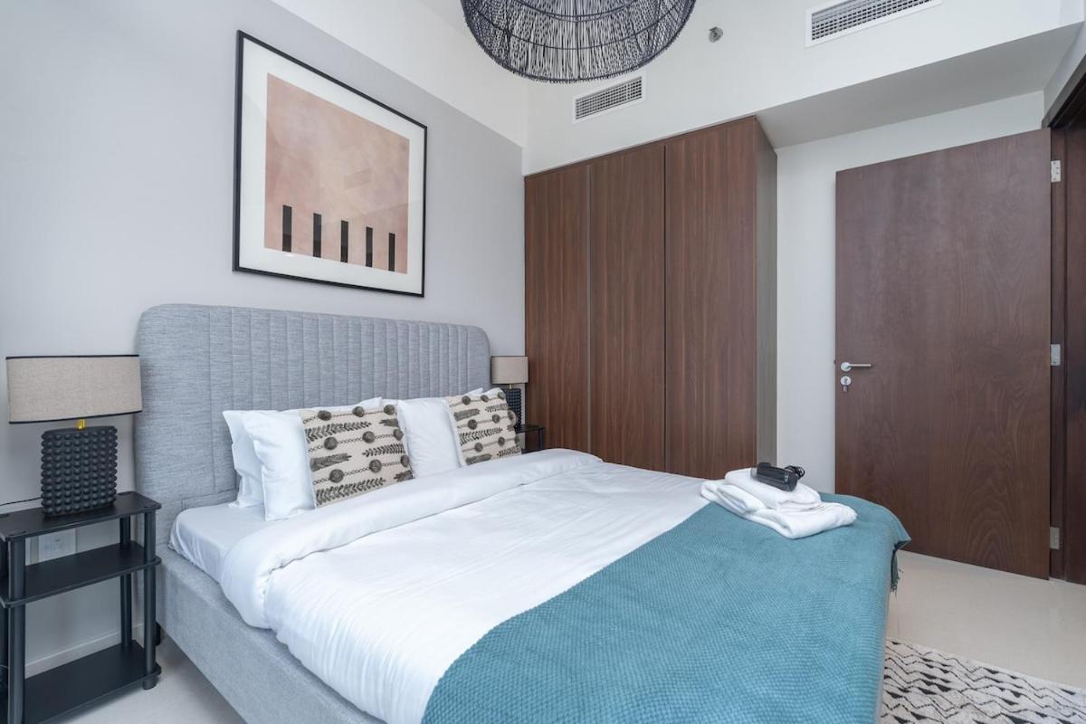 Modern Cozy Haven Perfect For 4 In Business Bay Leilighet Dubai Eksteriør bilde